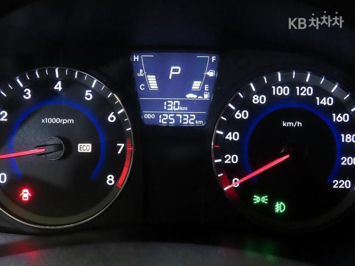 Hyundai Accent New Wit 1.4 VVT Premier 10