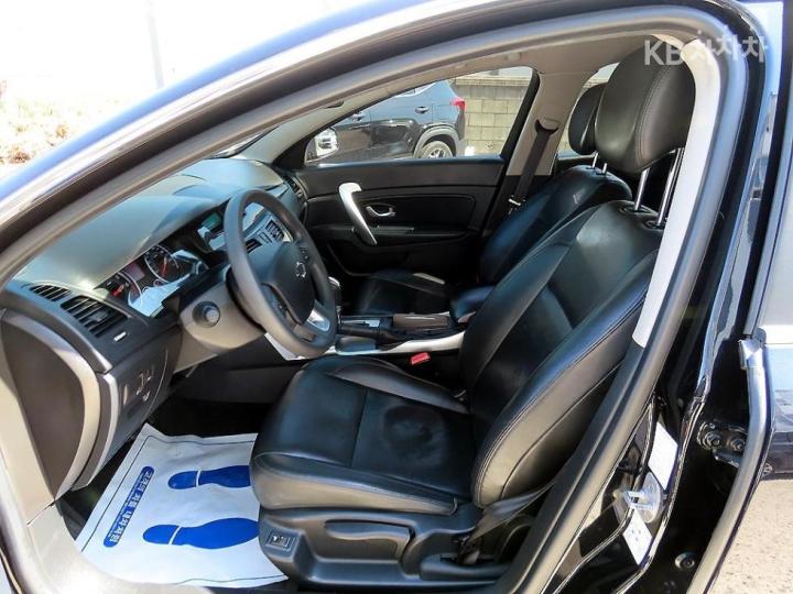 Renault SM5 Nova Classic 6