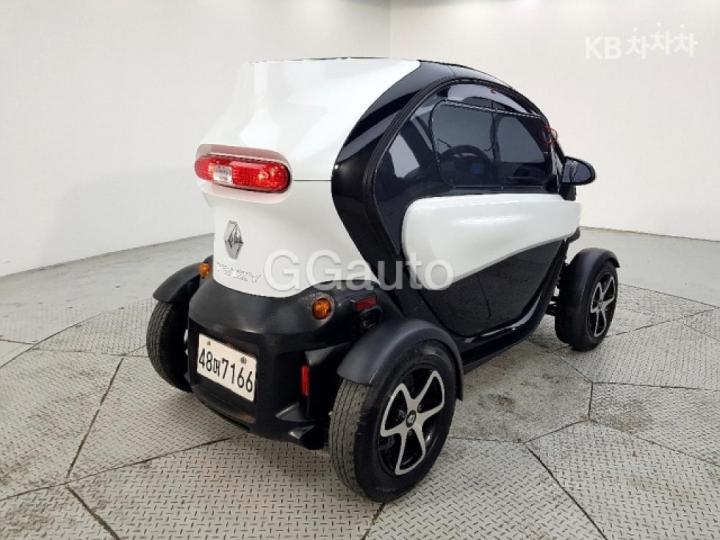 Renault Twizy EV Intense 5