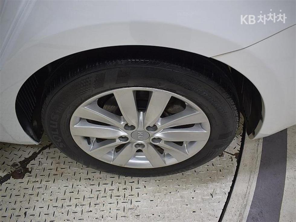 2014 - kia k3