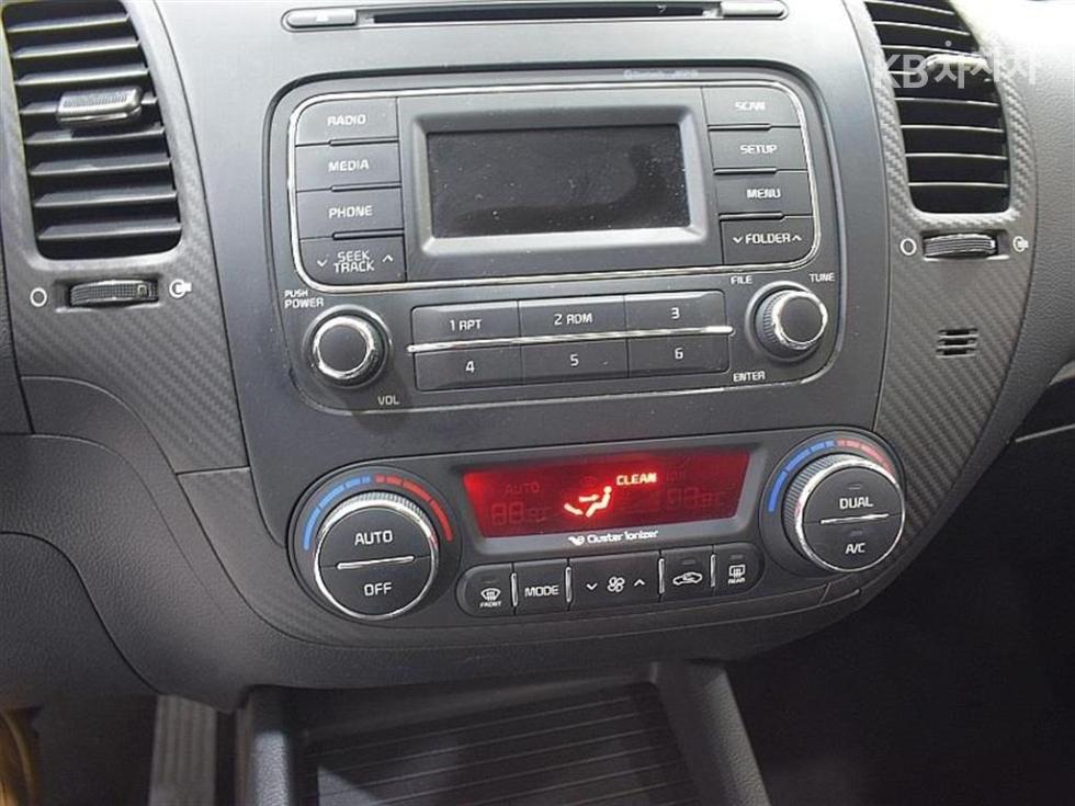 2014 - kia k3