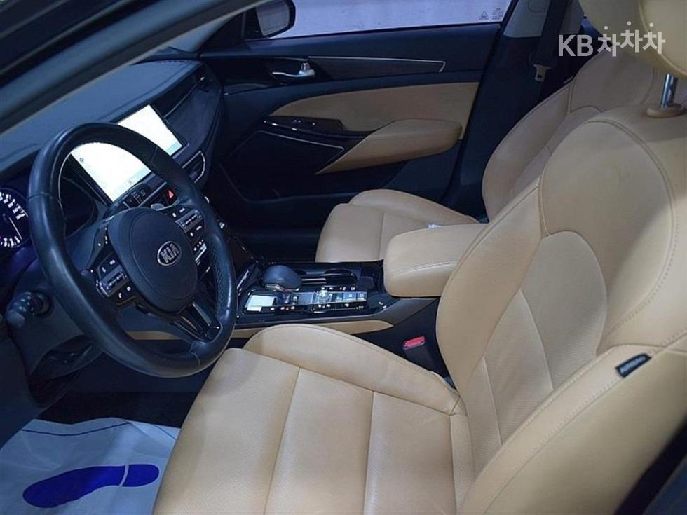 2020 - kia k7