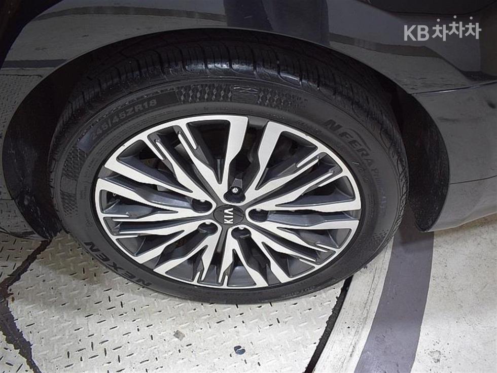 2020 - kia k7