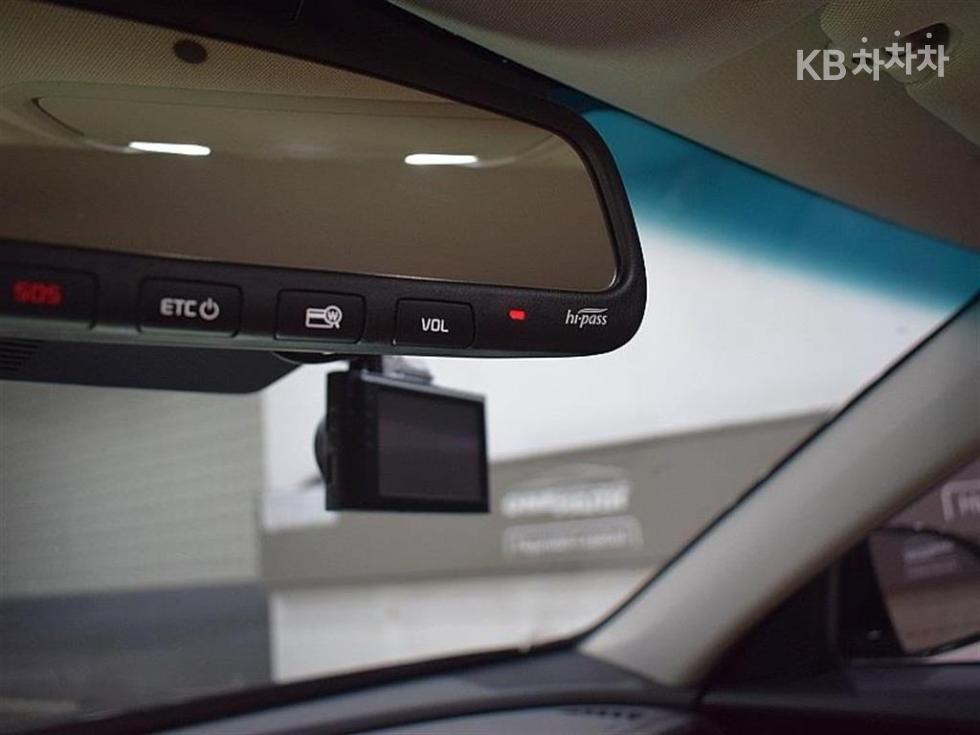 2020 - kia k7