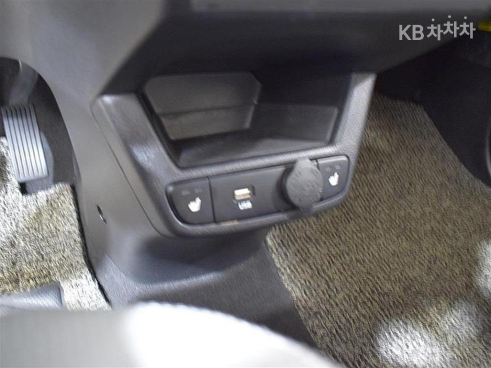 2020 - kia ray