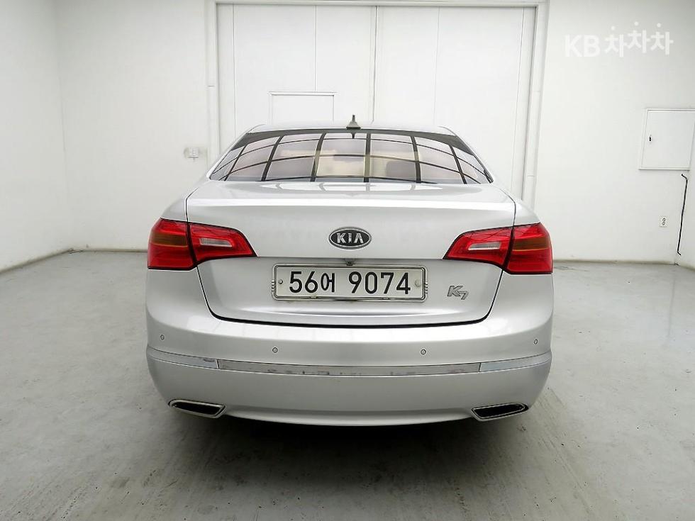 2011 - kia k7