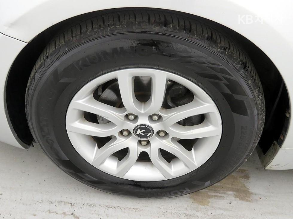 2011 - kia k7