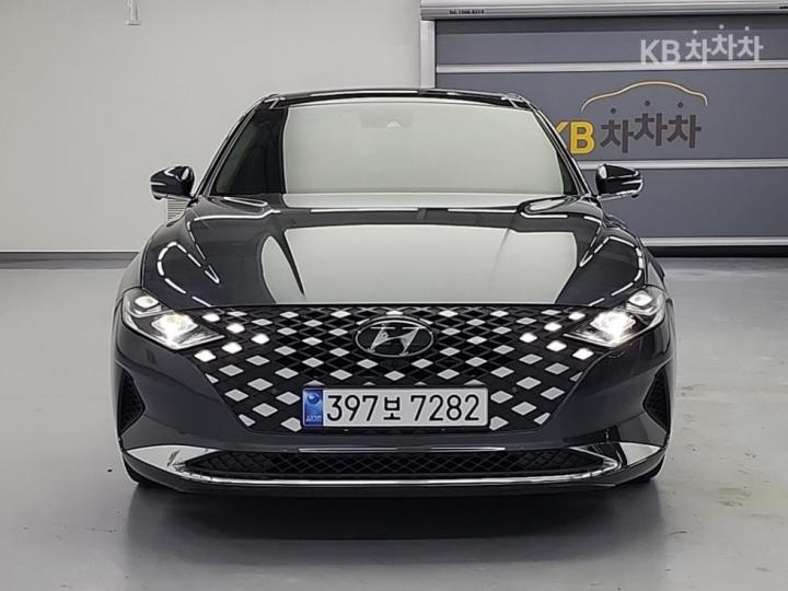 Hyundai Grandeur 2.5 LeBlanc 3