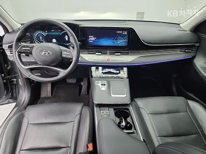 Hyundai Grandeur 2.5 LeBlanc 8