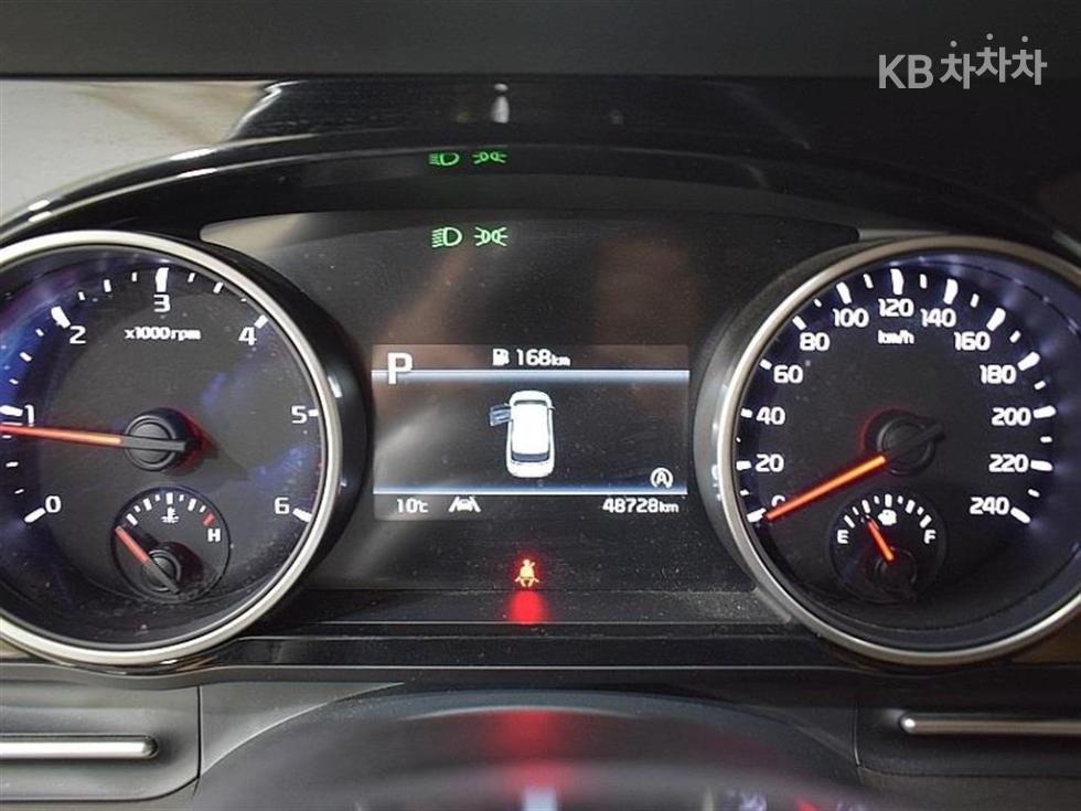 2022 - kia carnival