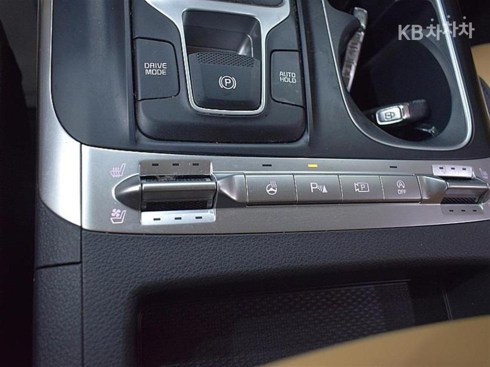 2022 - kia carnival
