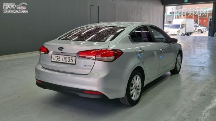 Kia K3 Diesel 1.6 Diesel Trendy Base Type 3