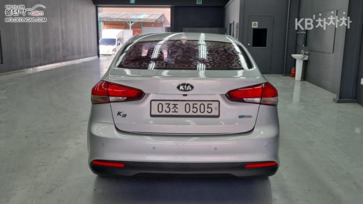 Kia K3 Diesel 1.6 Diesel Trendy Base Type 5