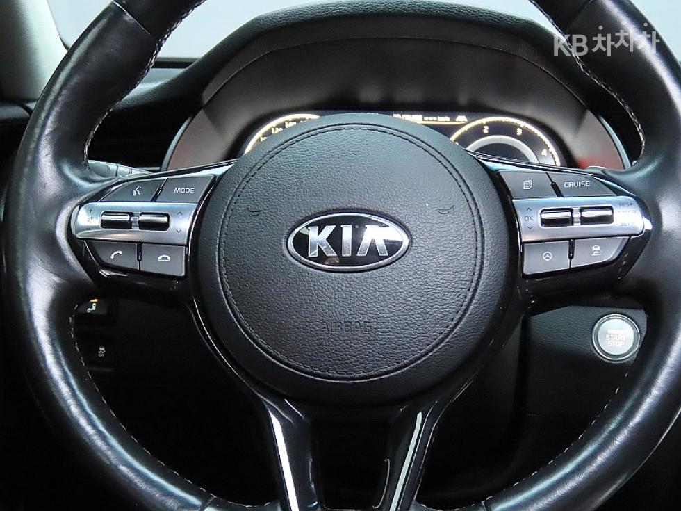 2020 - kia k7