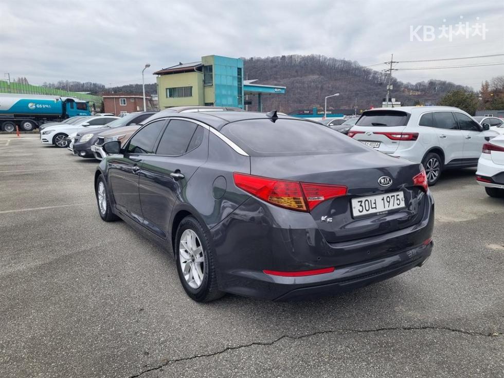 2011 - kia k5
