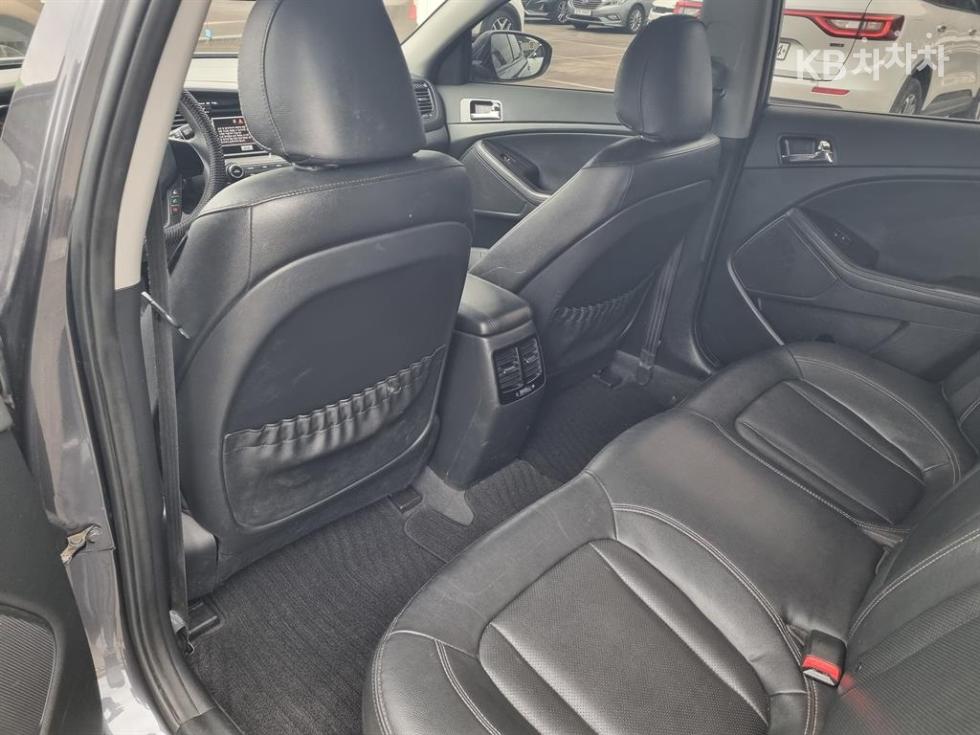 2011 - kia k5