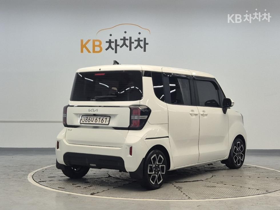 2024 - kia kia