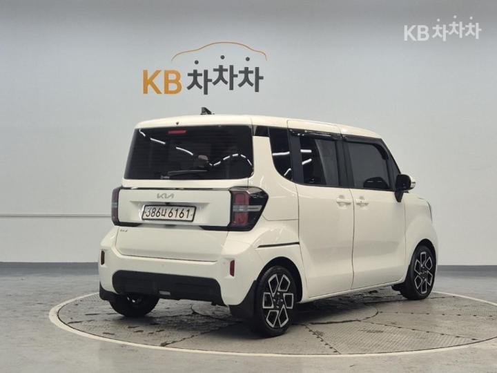 Kia Ray 1.0 Gasoline Signature 4