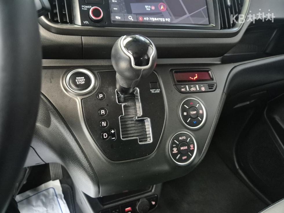 2024 - kia kia