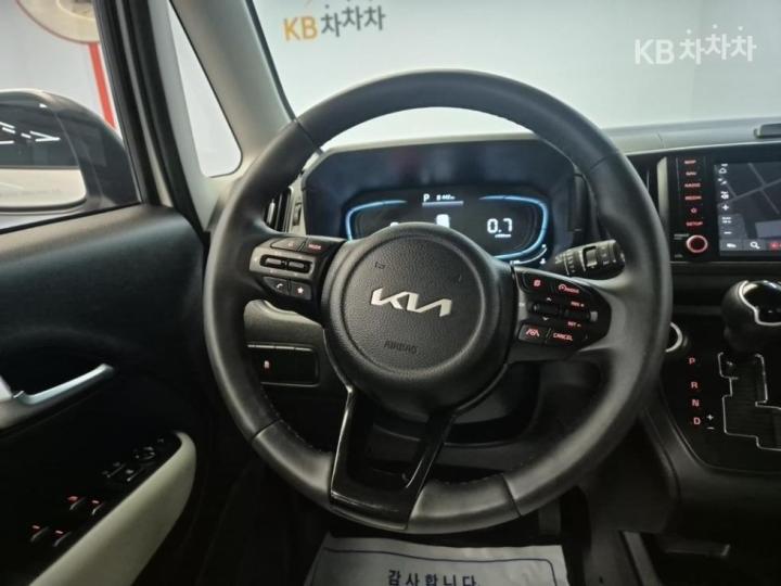 Kia Ray 1.0 Gasoline Signature 10