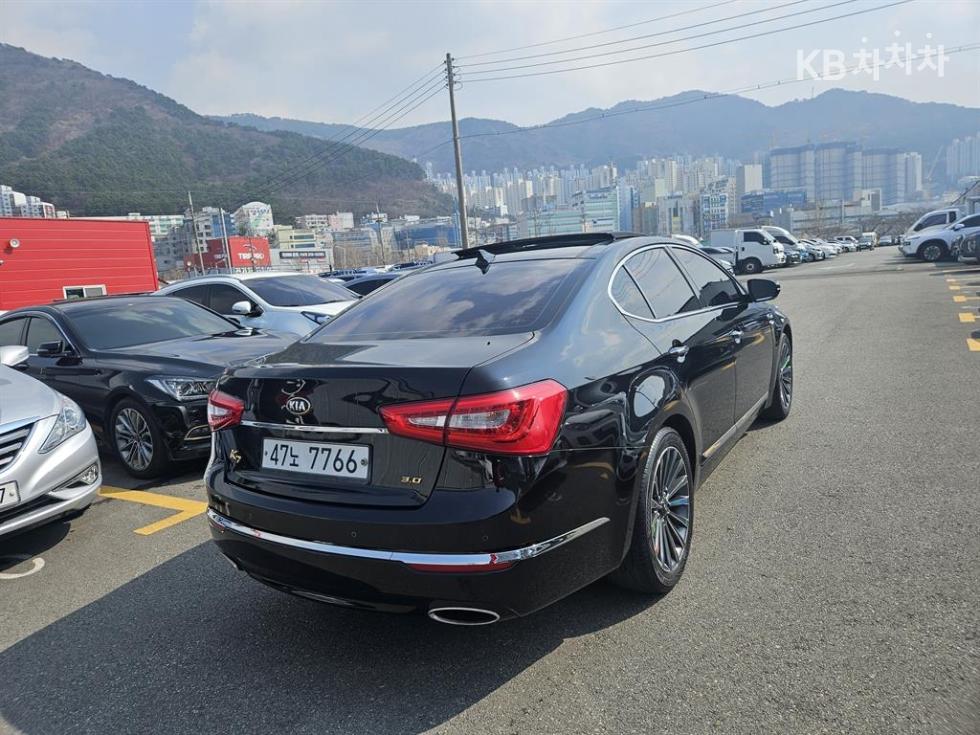 2015 - kia k7