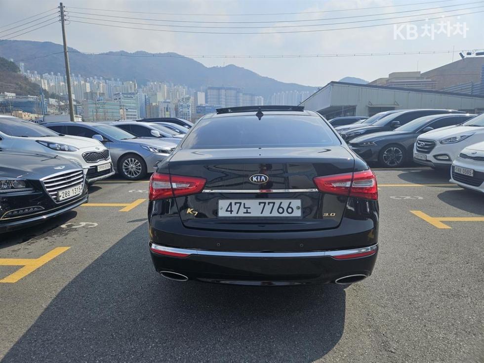 2015 - kia k7
