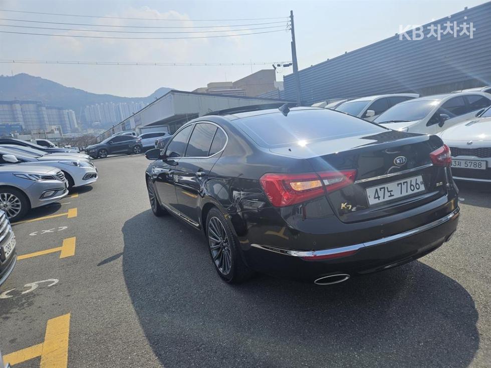 2015 - kia k7