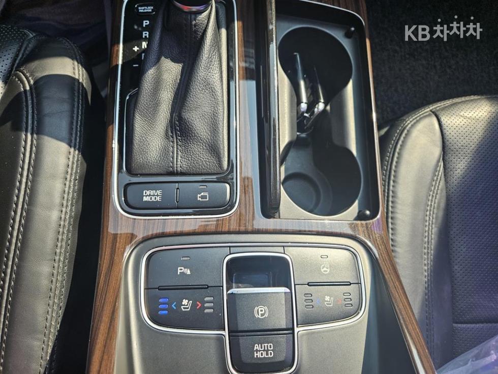 2015 - kia k7