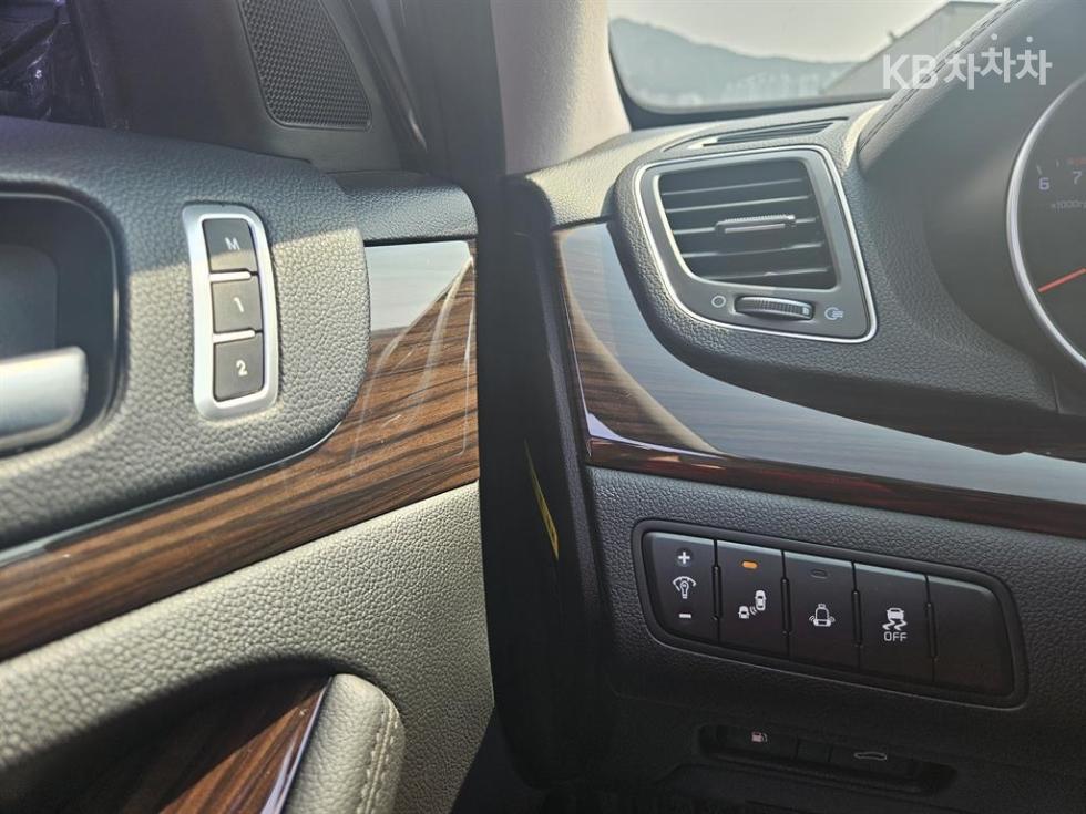 2015 - kia k7