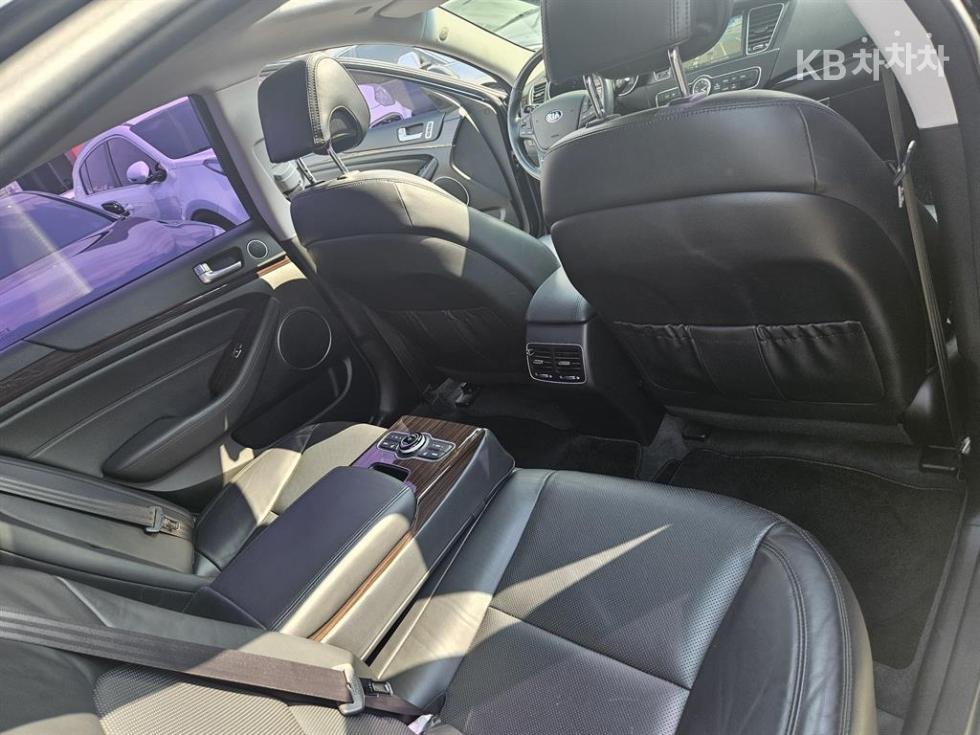 2015 - kia k7