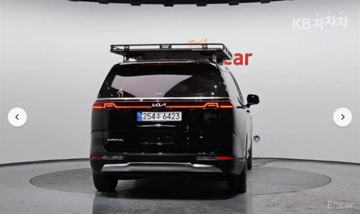 Kia Carnival G3.5 GDI Outdoor 5