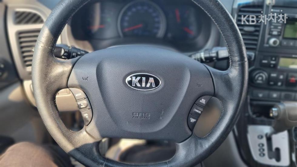 2013 - kia carnival