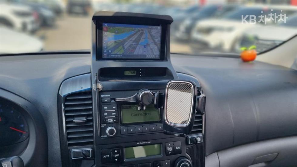 2013 - kia carnival