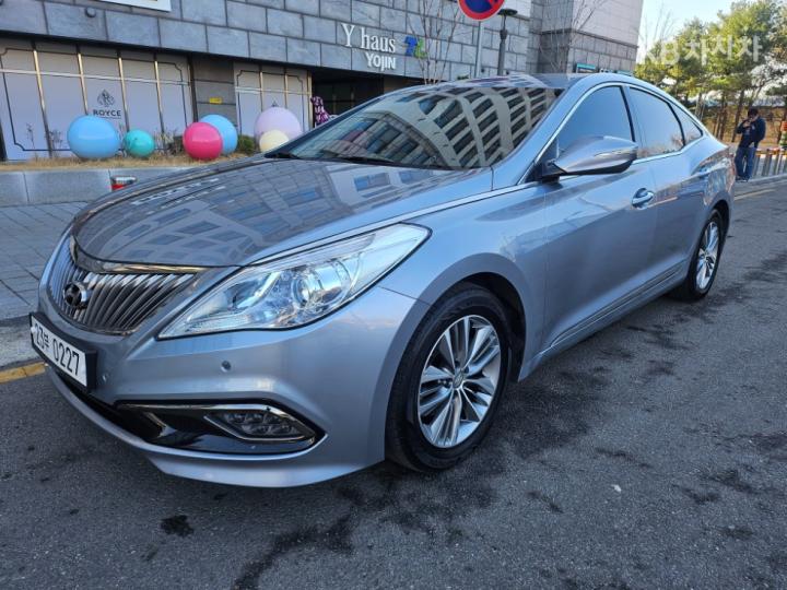 Hyundai Grandeur HG HG240 Modern 3