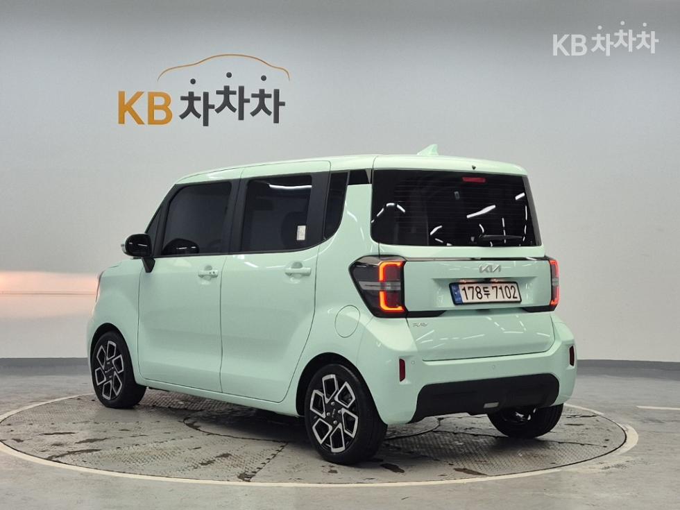 2024 - kia kia
