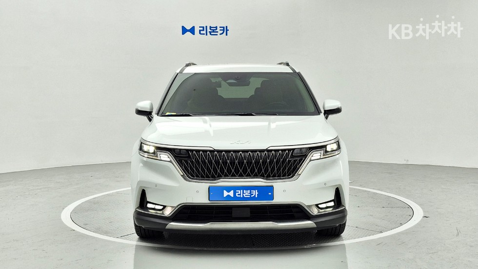 2022 - kia carnival