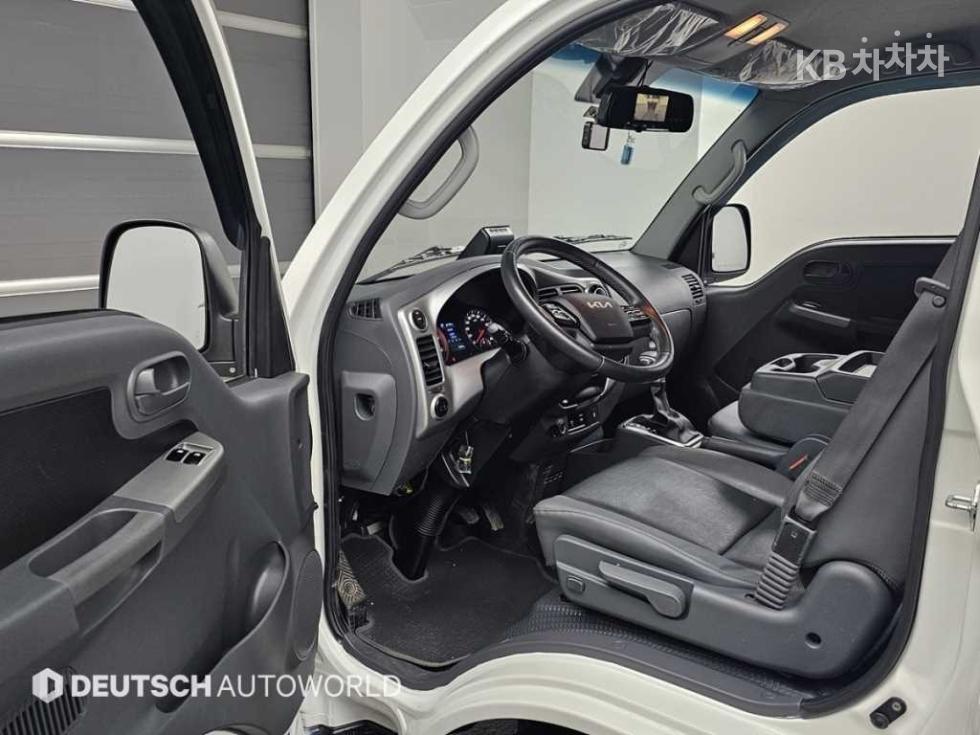 2025 - kia bongo iii