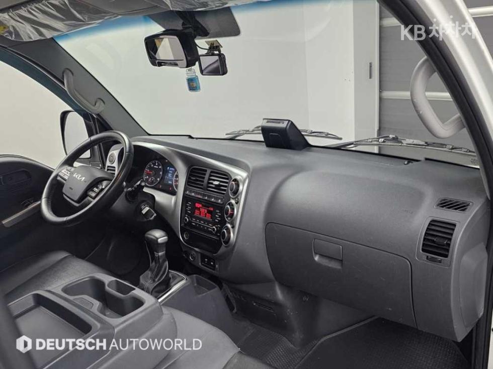 2025 - kia bongo iii