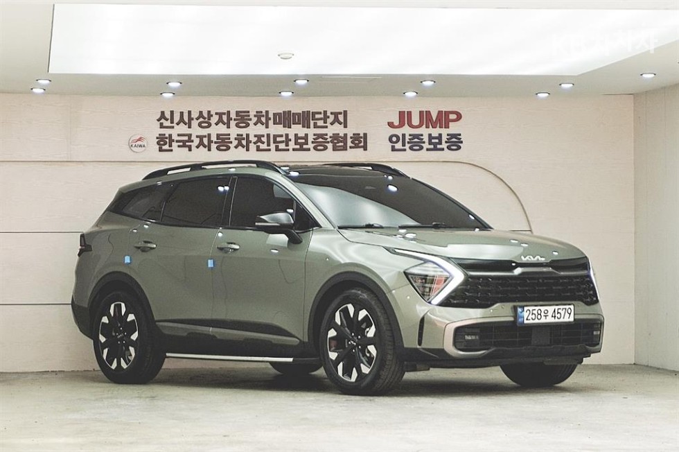 2022 - kia sportage
