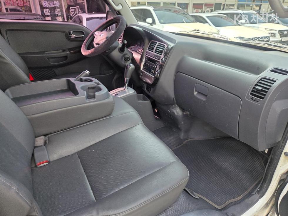2017 - kia bongo iii