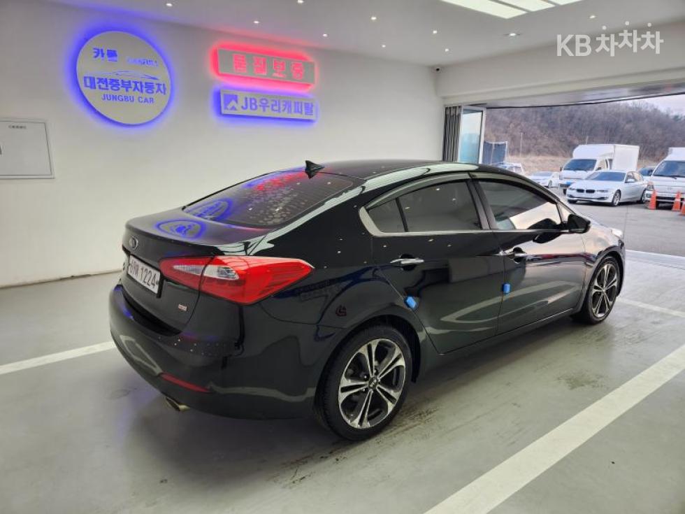 2013 - kia k3