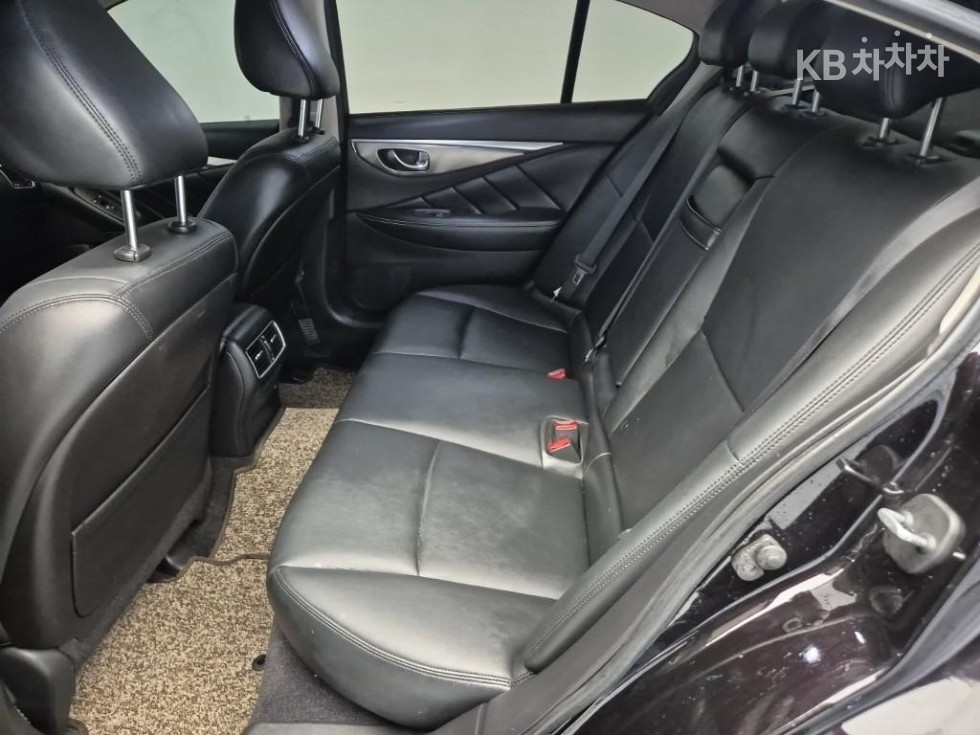 2016 - infiniti q50