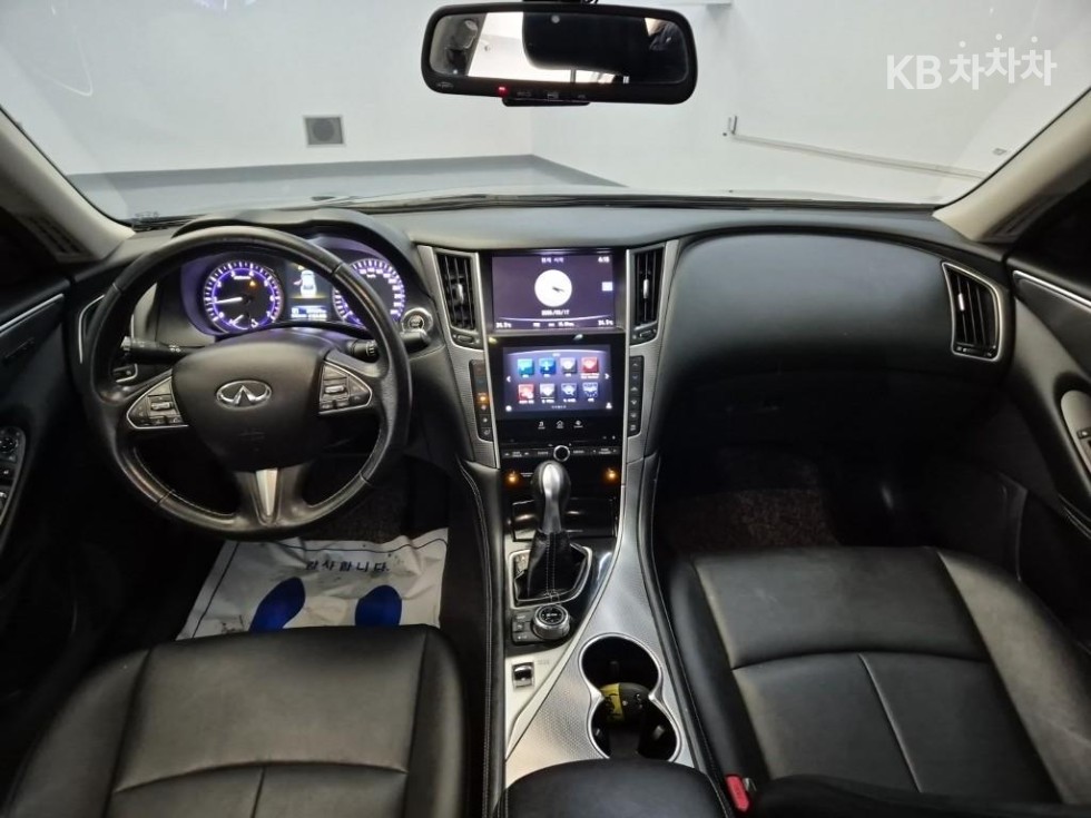 2016 - infiniti q50