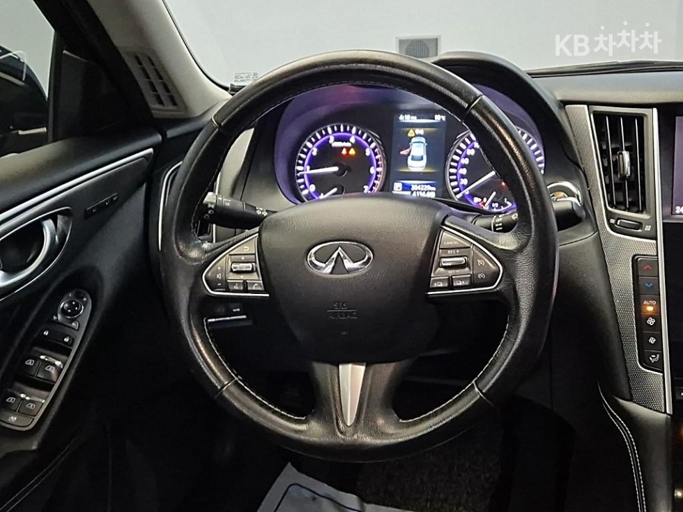 2016 - infiniti q50