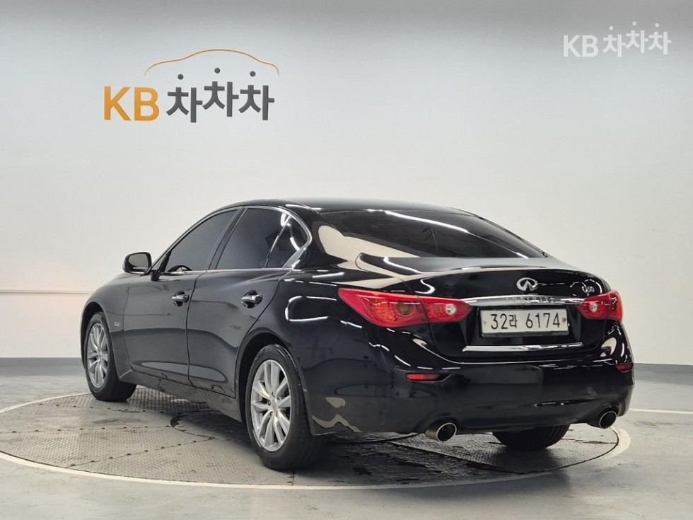 2016 - infiniti q50