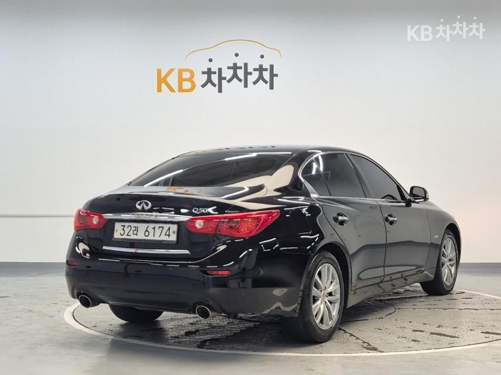 2016 - infiniti q50