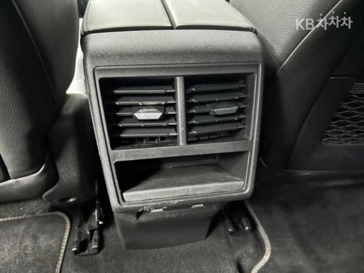 Citroen DS7 Crossback 2.0 BlueHDi Grand Chic 9