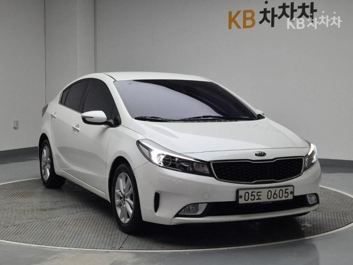 Kia K3 Diesel 1.6 Diesel Trendy E 5
