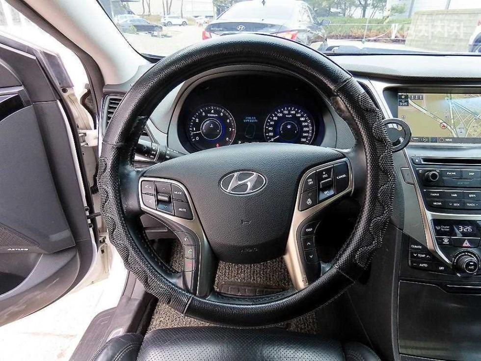 Hyundai Grandeur — miniaturë 7