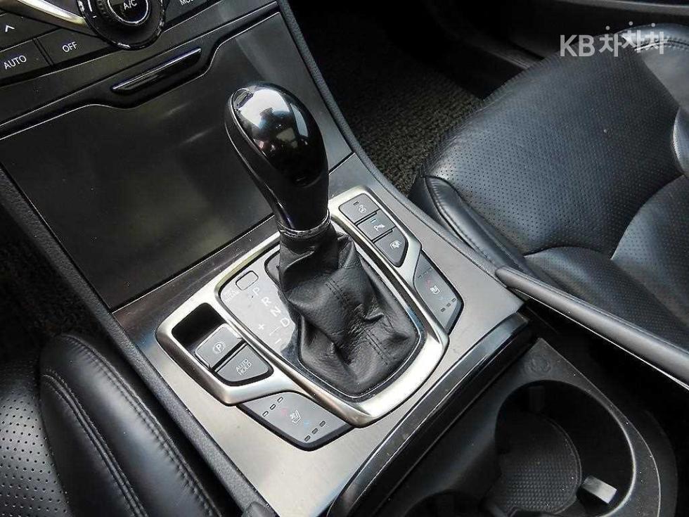 Hyundai Grandeur — miniaturë 11